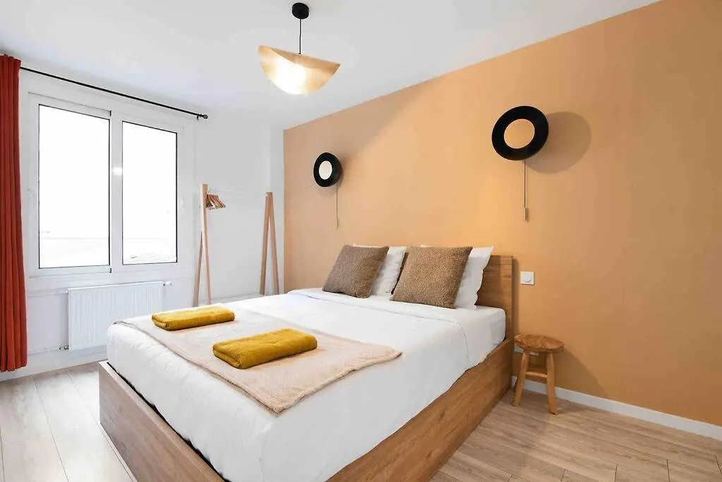 Porte Maillot, Champs Elysees, Triomphe, 3 8p Apartmán *
