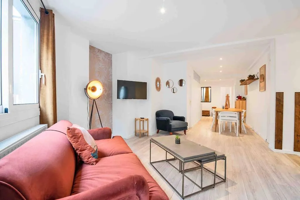 Porte Maillot, Champs Elysees, Triomphe, 3 8p Paris